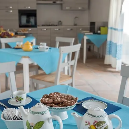 Chiara Pensión Villamar