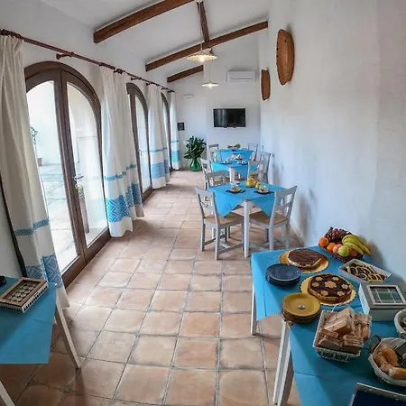 Πανσιόν Chiara